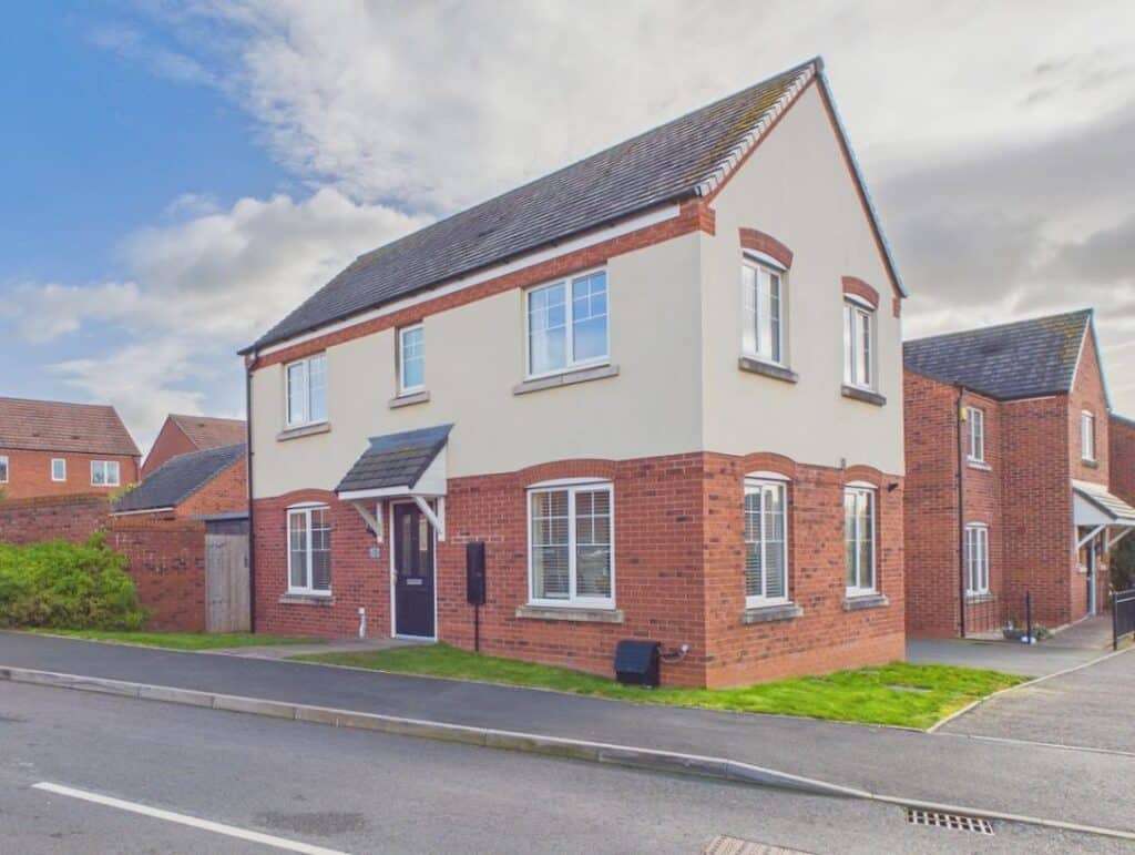 Furrow Close, Ryall, Upton-Upon-Severn, WR8